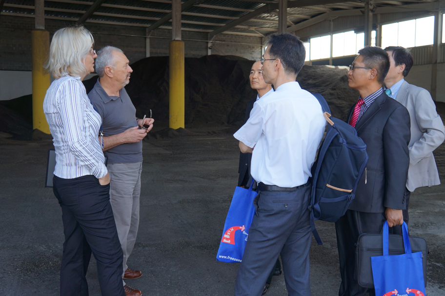 Korean delegation visits Bourgas Free Zone logistic terminal